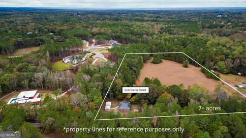 539 Davis Rd, fayetteville, GA, 30215-4830 | Card Image