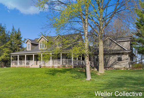 7227 Snow Ridge Ct, Alto, MI, 49302-9406 | Card Image