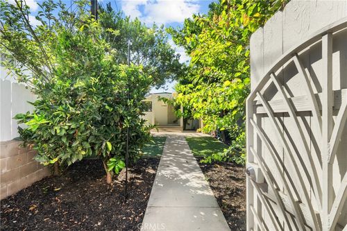 11945 Jefferson Blvd, Culver City, CA, 90230-6311 | Card Image