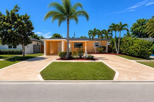 3327 Taft St, Hollywood, FL, 33021-4803 | Card Image