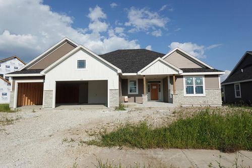 1723 Switchgrass Street, Oconomowoc, WI, 53066 | Card Image