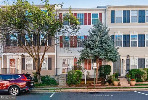 22952 Fleet Ter, STERLING, VA, 20166-9487 | Card Image