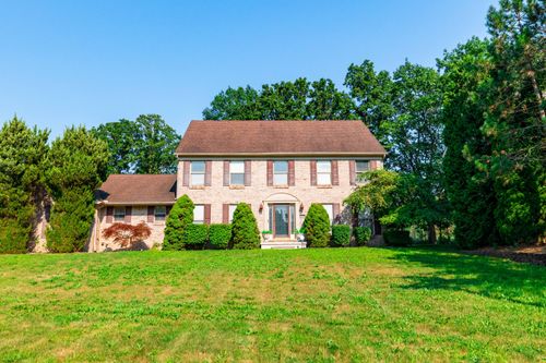 23285 Meridian Rd, Grosse Ile, MI, 48138-1691 | Card Image