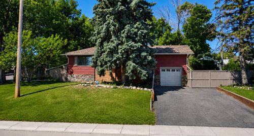 5923 Thorncliffe Dr Nw, Calgary, AB, T2K2Z9 | Card Image