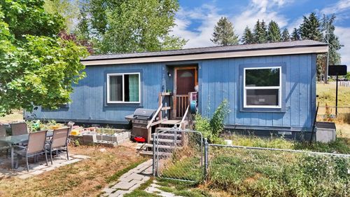 209 E Ticknor St, Fairfield, WA, 99012-9401 | Card Image