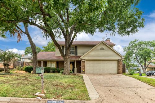 4901 Haverford Dr, Arlington, TX, 76016-6236 | Card Image