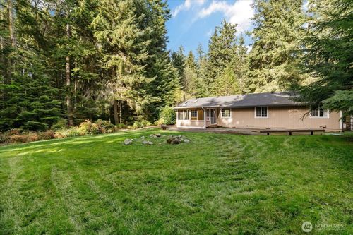 3100 Sea Eagle Ln, Greenbank, WA, 98253-6101 | Card Image