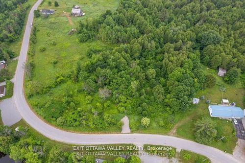 877 Lacroix Bay Rd, Westmeath, ON, K0J2L0 | Card Image