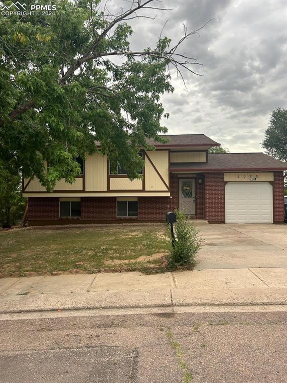 Poteae Cir, Colorado Springs, CO 80915