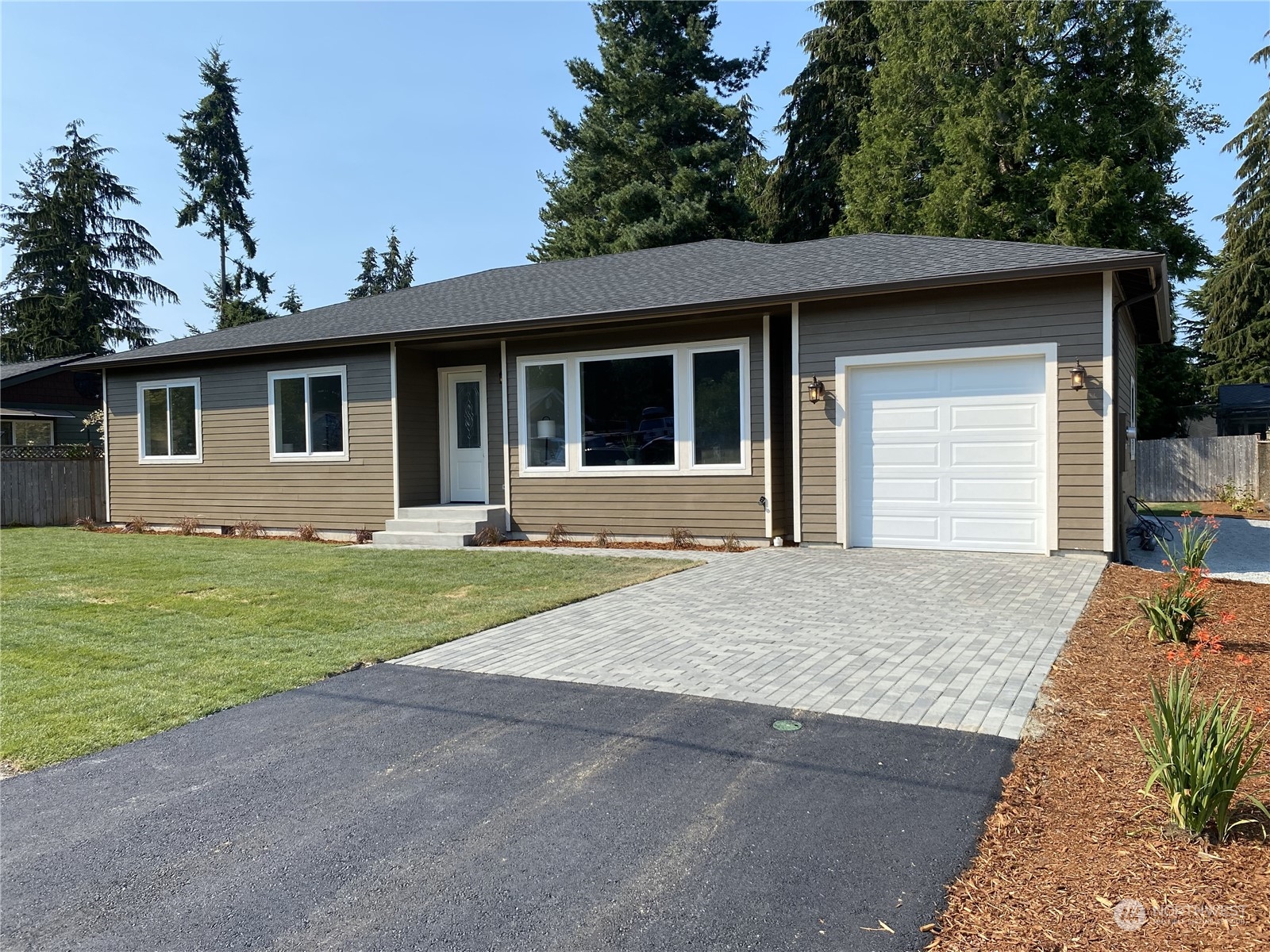202nd Pl, Edmonds, WA 98026