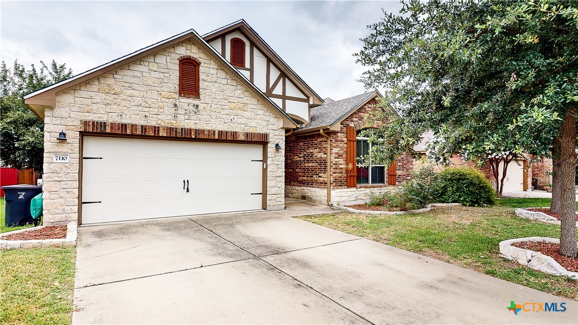 Golden Oak Ln, Killeen, TX 76542