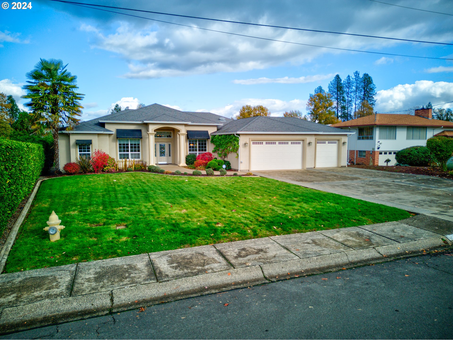 Oriole Dr, Roseburg, OR 97471