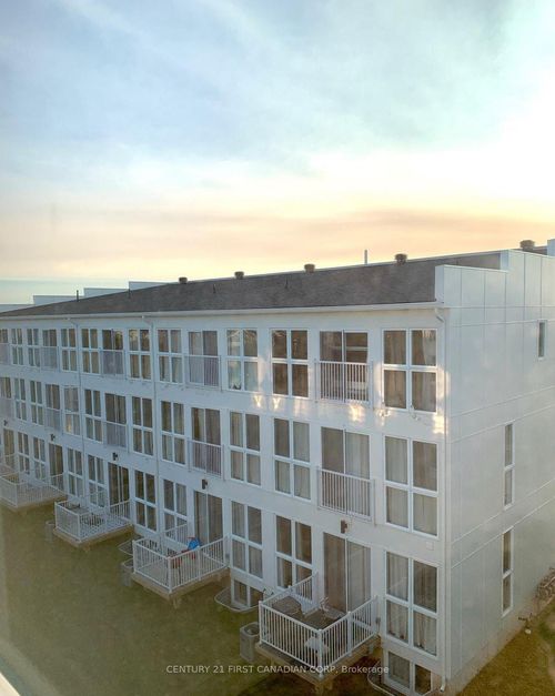 35-234 Edgevalley Rd, London, ON, N5V0E3 | Card Image