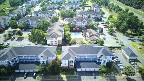 9022 Meadow Vista Rd, Charlotte, NC, 28213-5291 | Card Image