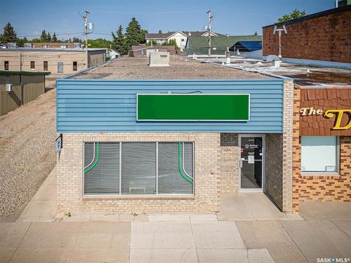 612 Main St, Humboldt, SK, S0K2A1 | Card Image