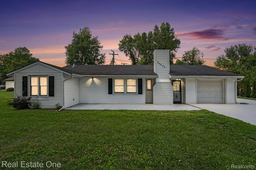 35630 Bibbins St, Romulus, MI, 48174-1435 | Card Image