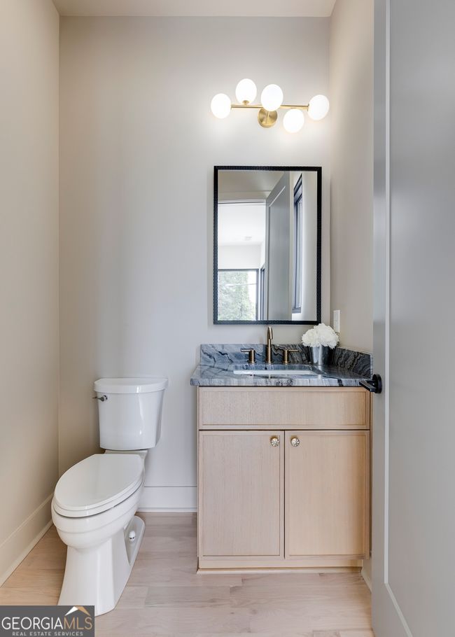 1954 8 Th St, Townhouse with 3 bedrooms, 4 bathrooms and 2 parking in Chamblee GA | Image 23