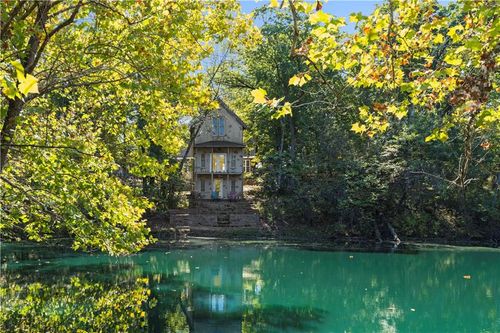 14425 158th St, Bonner Springs, KS, 66012 | Card Image