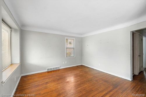 14073 Collingham Dr, Detroit, MI, 48205-1214 | Card Image