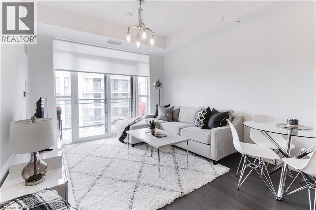 Residential Lease in Waterloo 3