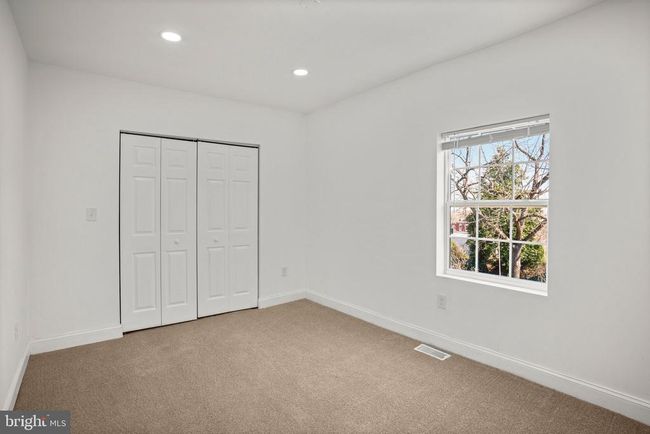 2305 James St, House other with 5 bedrooms, 4 bathrooms and null parking in BALTIMORE MD | Image 23