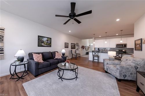 1410 Green Hill St, Williamsburg, VA, 23185-7942 | Card Image