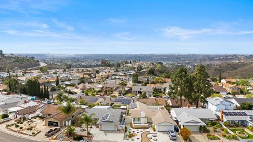 apt-216-7320 Park Ridge Blvd, San Diego, CA, 92120-2247 | Card Image