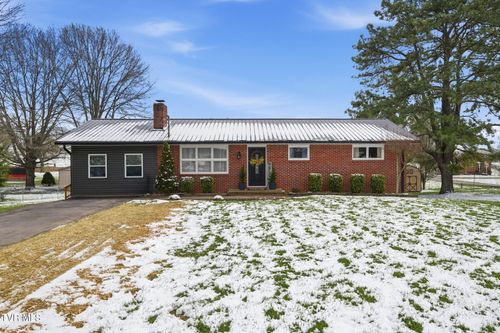 834 Gray Station Sulphur Springs Road, Jonesborough, TN, 37659 | Card Image