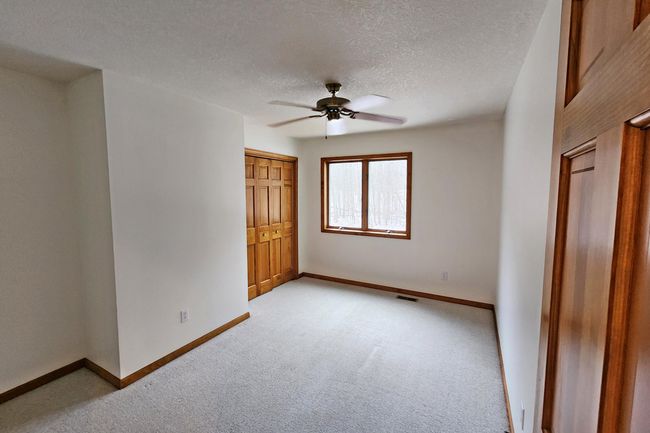 12 Bedroom | Image 12