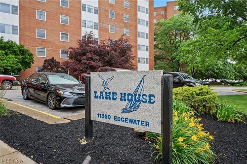 110-11850 Edgewater Dr, Lakewood, OH, 44107-1719 | Card Image