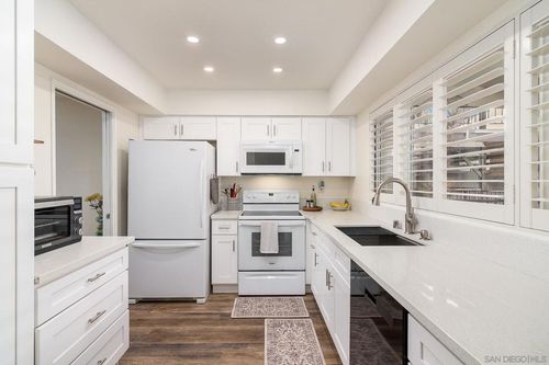 38-3606 Vista Rey, Oceanside, CA, 92057 | Card Image