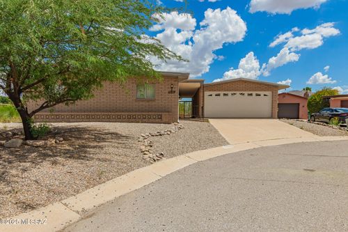 16381 S Observatory Pl, Vail, AZ, 85641-2304 | Card Image