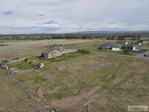 2919 Hackmore Dr, Saint Anthony, ID, 83445-5010 | Card Image