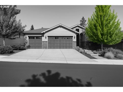 2464 Nw Majestic Ridge Dr, Bend, OR, 97703-7508 | Card Image