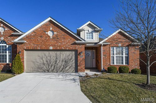 169 Tori Pines Dr, Oakville, MO, 63129-4757 | Card Image