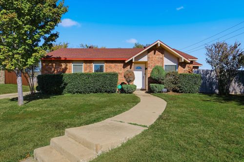 5016 Wheeler Cir, The Colony, TX, 75056-1020 | Card Image