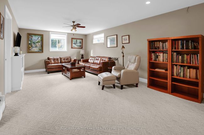134 Loretta Dr, House other with 3 bedrooms, 2 bathrooms and 4 parking in Virgil ON | Image 29