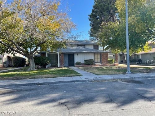 1-4782 Roberta Street, Las Vegas, NV, 89119 | Card Image