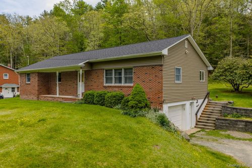 205 Airport Road, Highland, NY, 12528 | Card Image