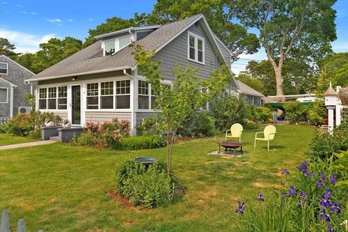 14 Bayside Ave, Wareham, MA, 02571-2823 | Card Image