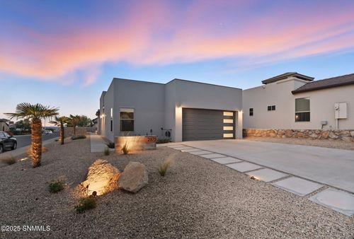 2875 Maddox Loop, Las Cruces, NM, 88011-5279 | Card Image