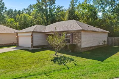 75 Bryson Drive, House other with 3 bedrooms, 2 bathrooms and null parking in Ward AR | Image 2