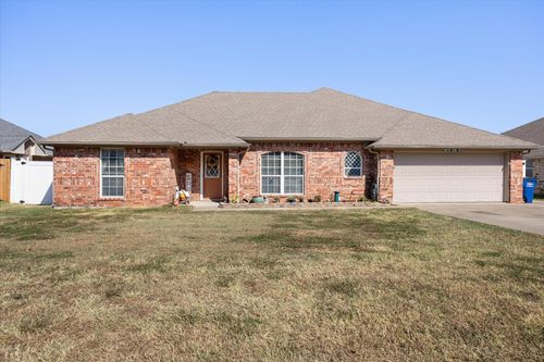 612 Parker Ln, Granbury, TX, 76048-6292 | Card Image