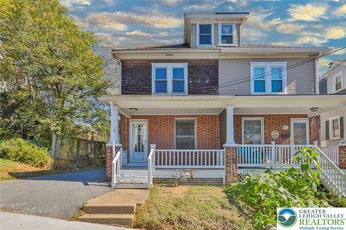 929 Mccartney St, EASTON, PA, 18042-1566 | Card Image