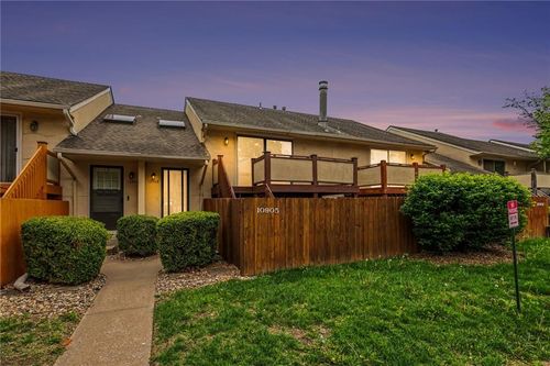 10905 Gillette Street, Overland Park, KS, 66210 | Card Image