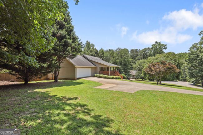 431 Grindstone Creek Dr, House other with 5 bedrooms, 4 bathrooms and null parking in Clarkesville GA | Image 4