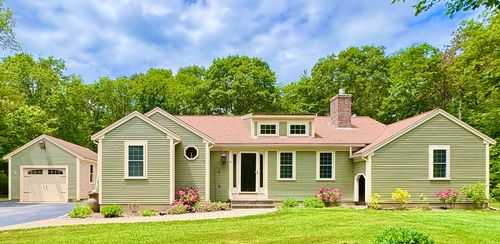 81 Redberry Ln, Marstons Mills, MA, 02648-1084 | Card Image