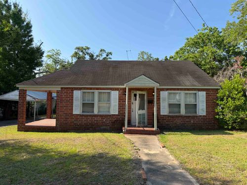 224 E Brooks St, Kingstree, SC, 29556-3412 | Card Image