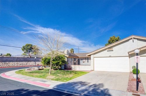 5716 Roseridge Ave, Las Vegas, NV, 89107-1512 | Card Image