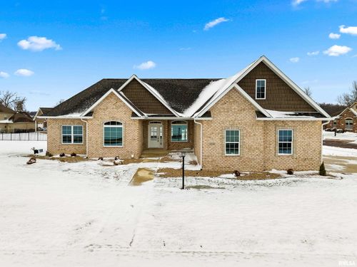 3735 Grandview Ct, Pekin, IL, 61554-9403 | Card Image